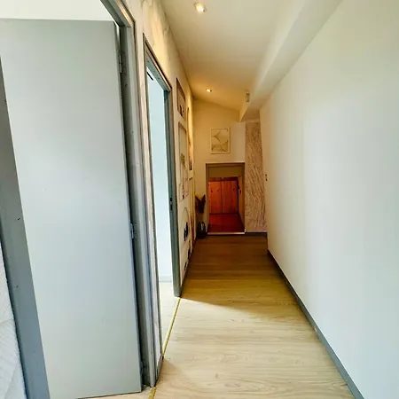 Apartment Erasmuss *